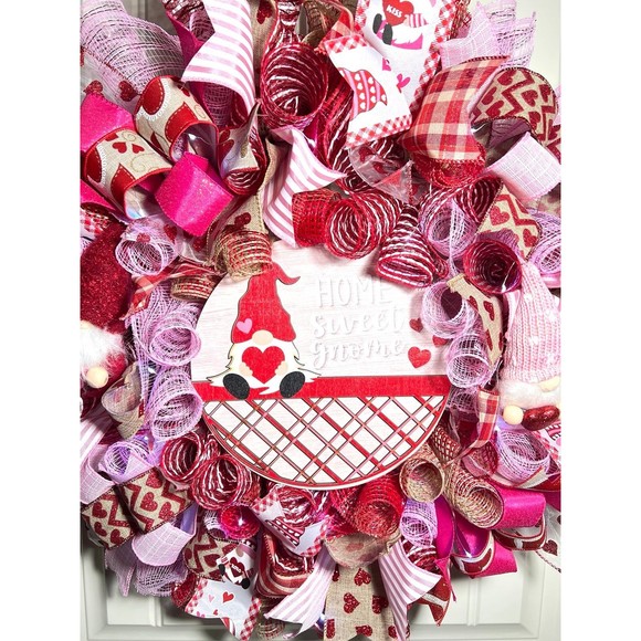 Handmade Valentine’s Home Sweet Gnome Ribbon Prelit Wreath 22 ins LED W19 - Picture 4 of 12
